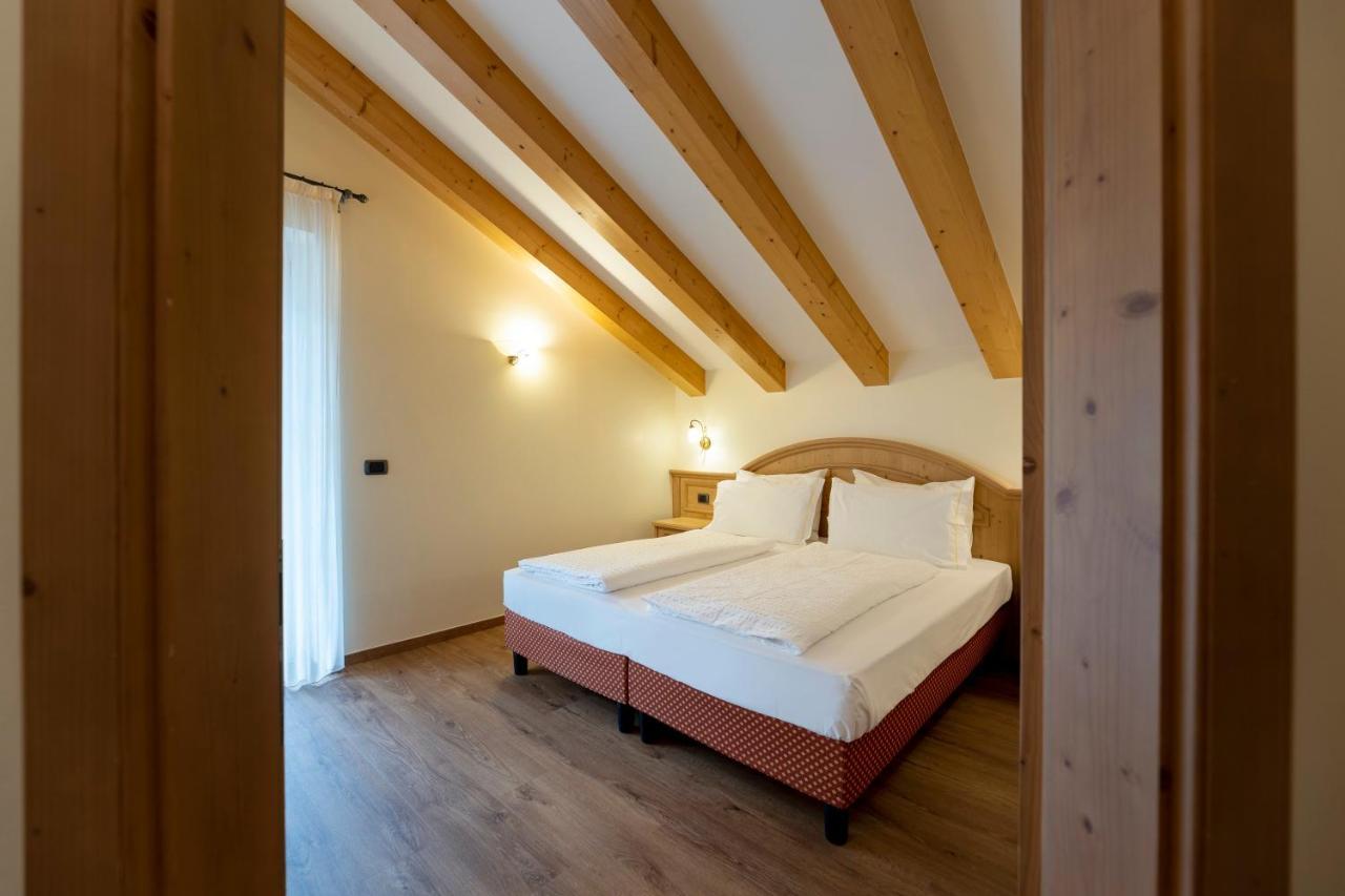 Hotel Lido - Slow & Natural Living Molveno Exterior foto